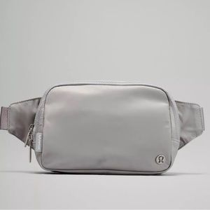 LULULEMON EVERYWHERE BELT BAG LARGE!! NWT